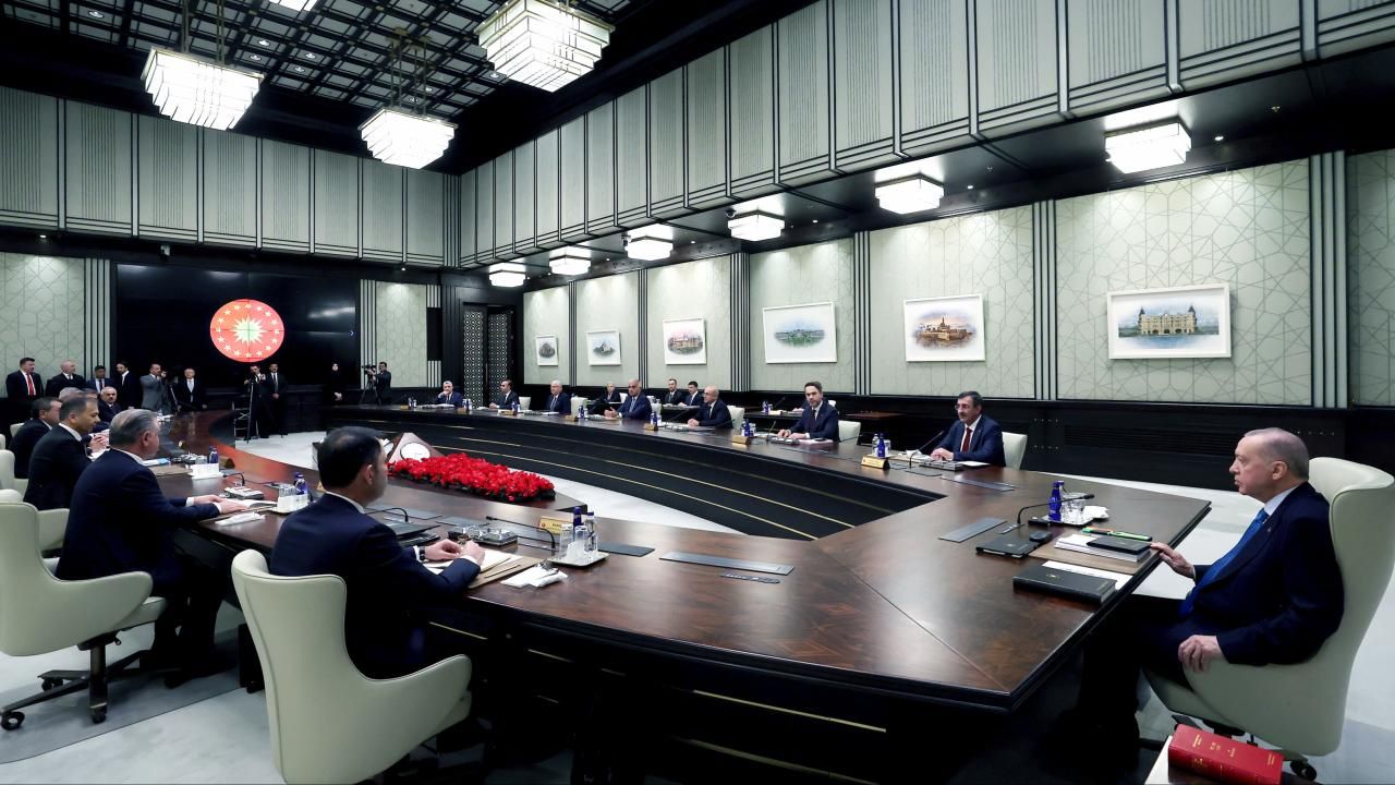 Kabine bugün toplanıyor