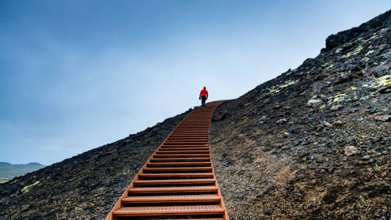 Merdiven çıkarken nefes darlığı yaşıyorsanız aman dikkat! Uzmanlar açıkladı