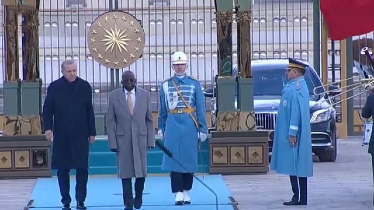 Nijerya lideri Tinubu Ankara’da resmi törenle karşılandı!