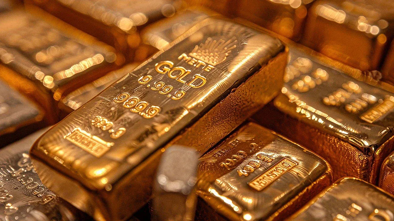 Altın rekor seviyeye yakın