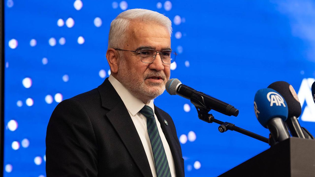 HÜDA PAR lideri Yapıcıoğlu: Dava adamlarının izind…