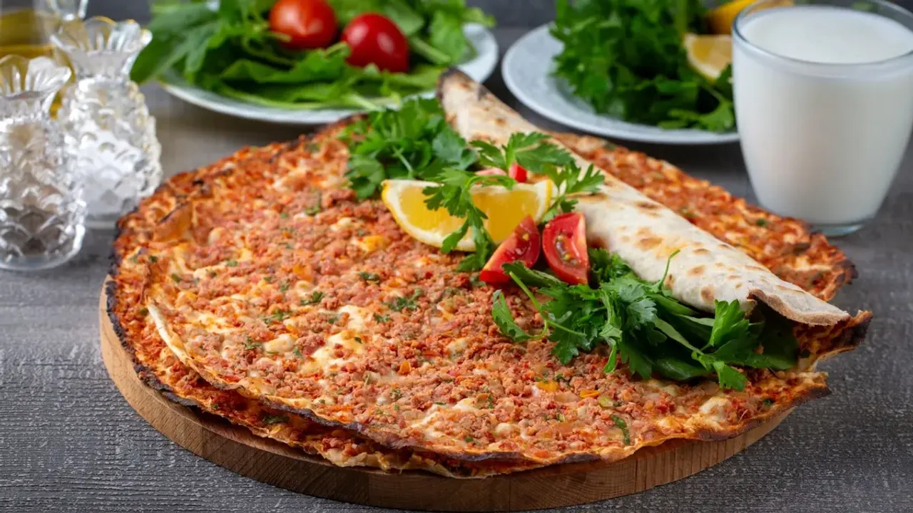 Lüks oldu: Lahmacunun en pahalı olduğu şehirler