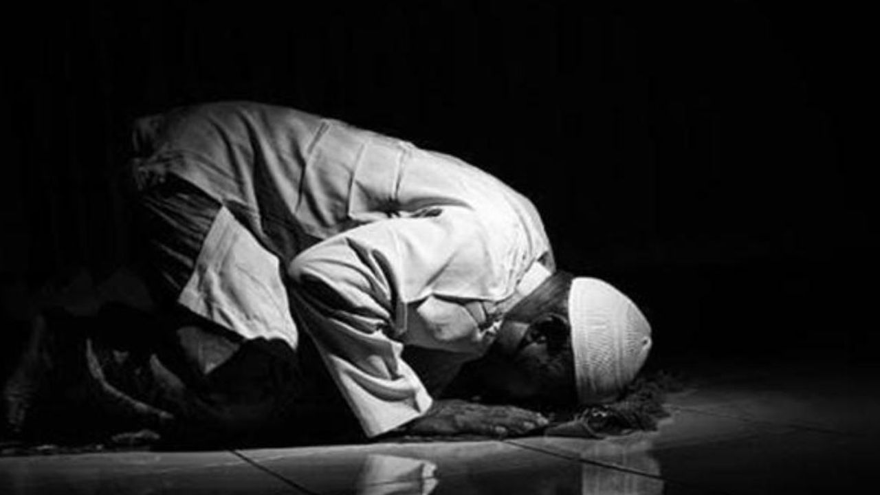 Teheccüd namazı nasıl kılınır? Kaç rekattır, niyeti nasıl getirilir?