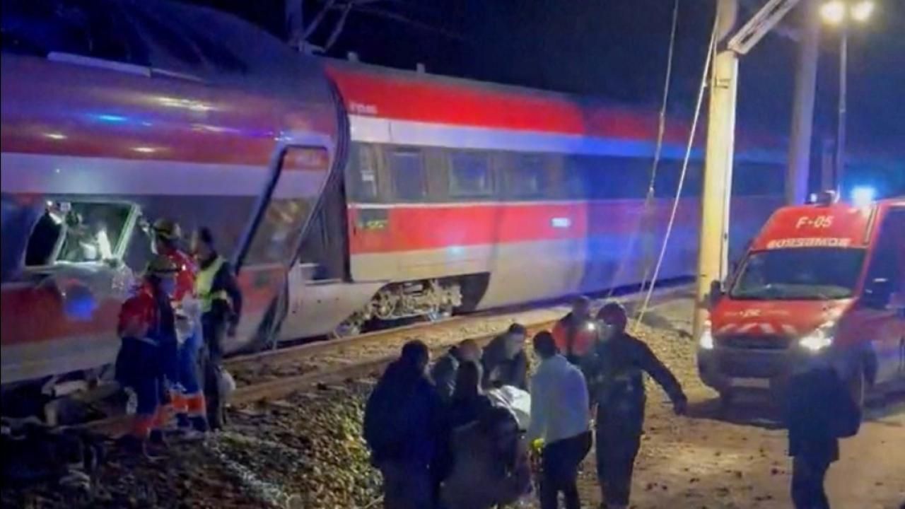Tren kazası faciasında ölü sayısı yükseldi!