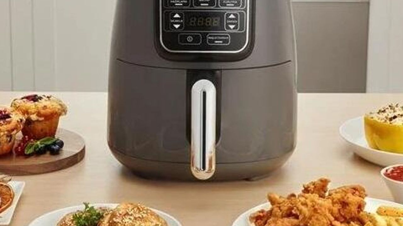 Mutfağın Pratik Aleti Zararlı mı? İşte Airfryer Gerçekleri!