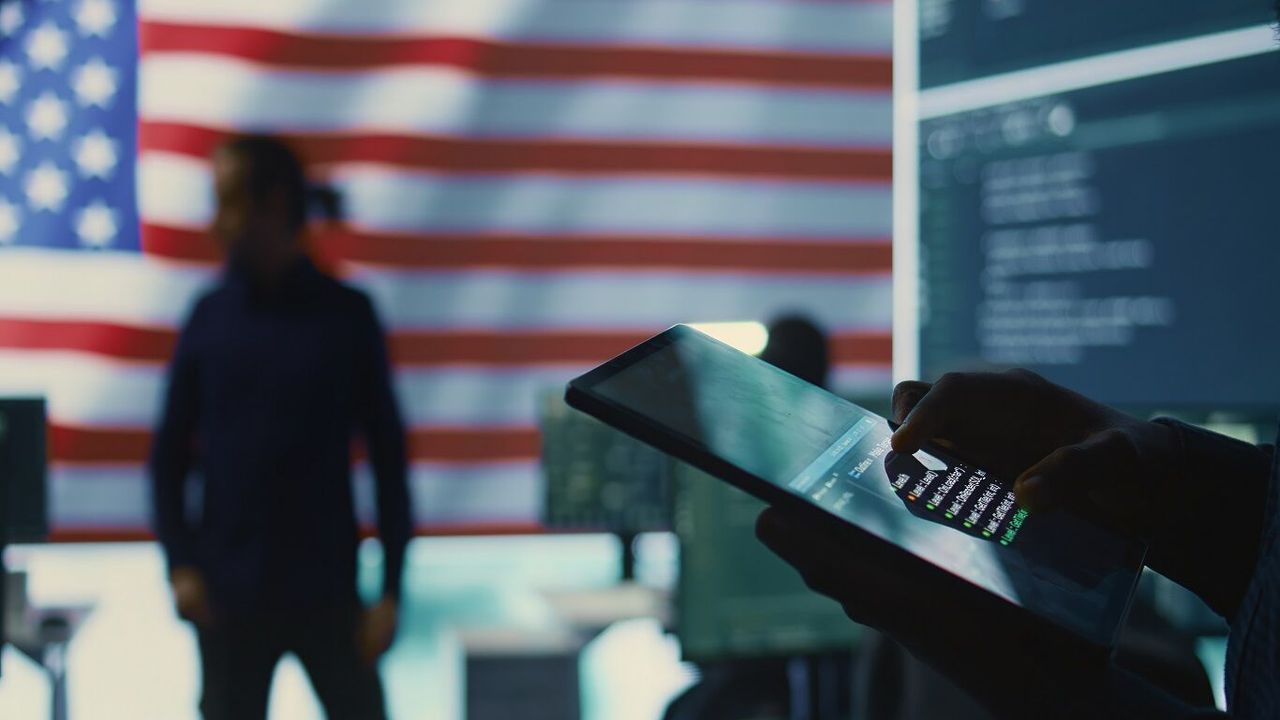 Ortadoğu’da Savaş Gerilimi: Diplomatlar Bölgeyi Terk Ediyor!