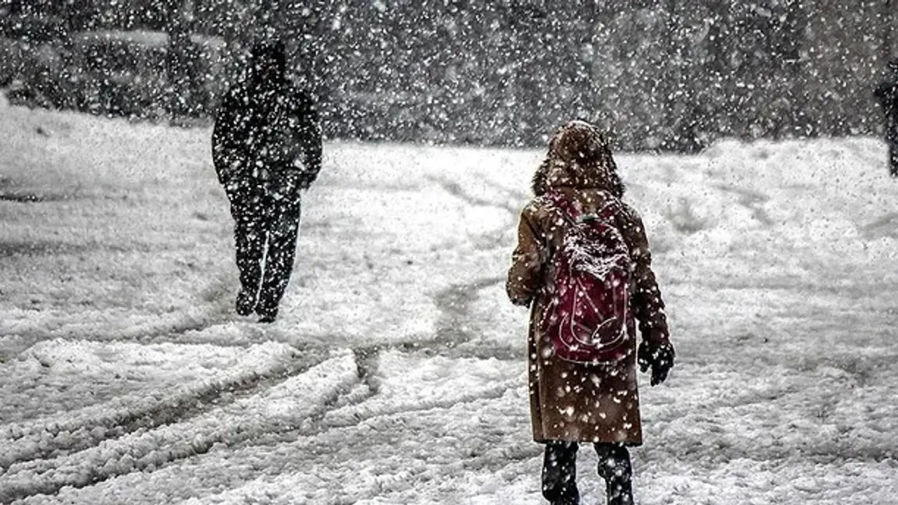 Yarın okullar tatil mi? 27 Şubat Cuma hangi illerde okul tatil?