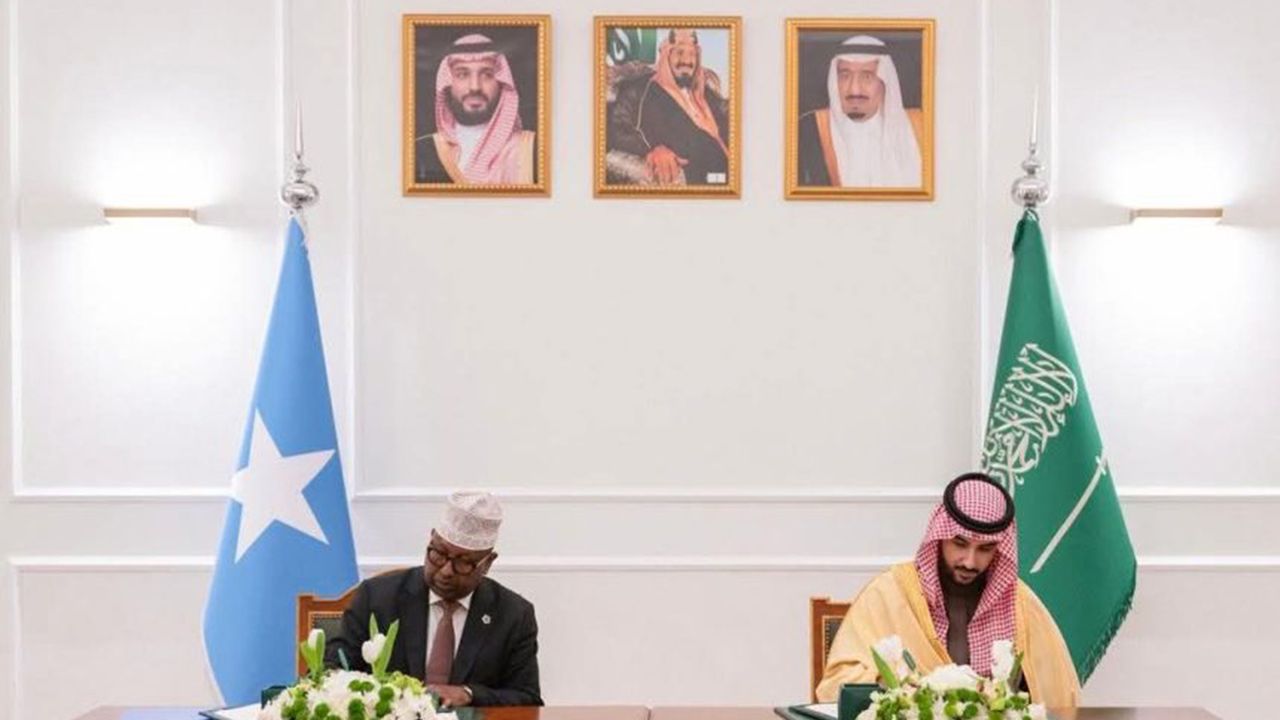Somali ve Suudi Arabistan arasında askeri iş birliği anlaşması!