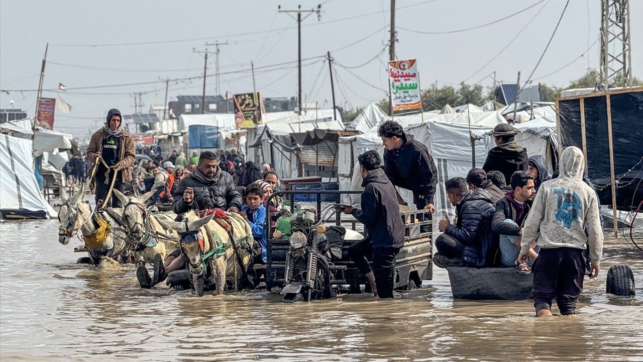 Gazze'de şiddetli yağış sele yol açtı!