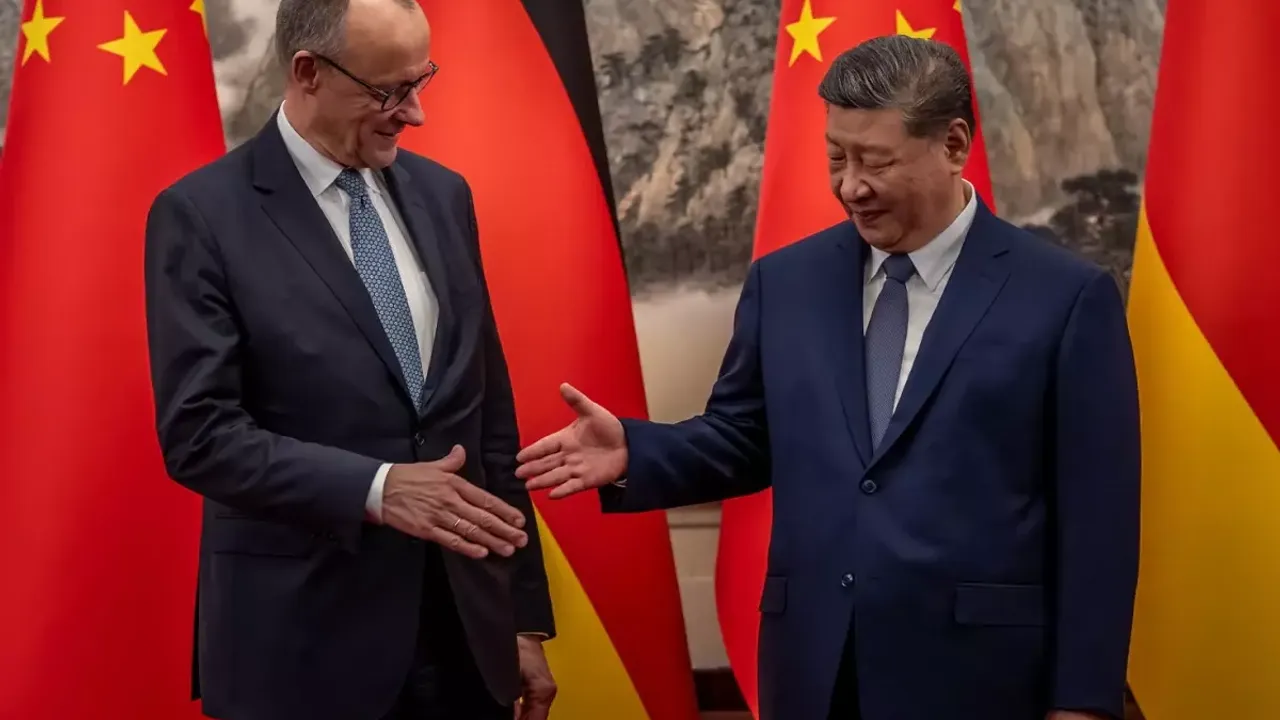 Batı, Çin'e yüzünü dönüyor! Dev sipariş için anlaştılar