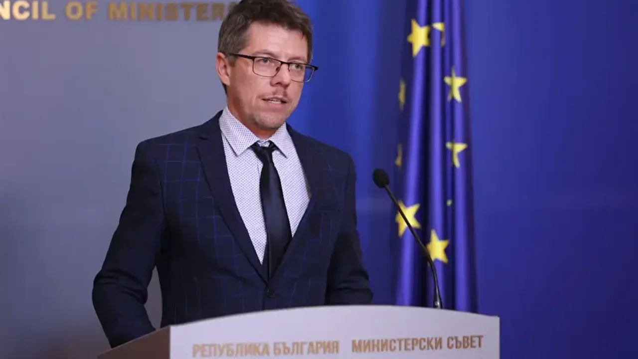 24 Saat önce göreve başlamıştı: Bulgaristan Başbakan Yardımcısı istifa etti!