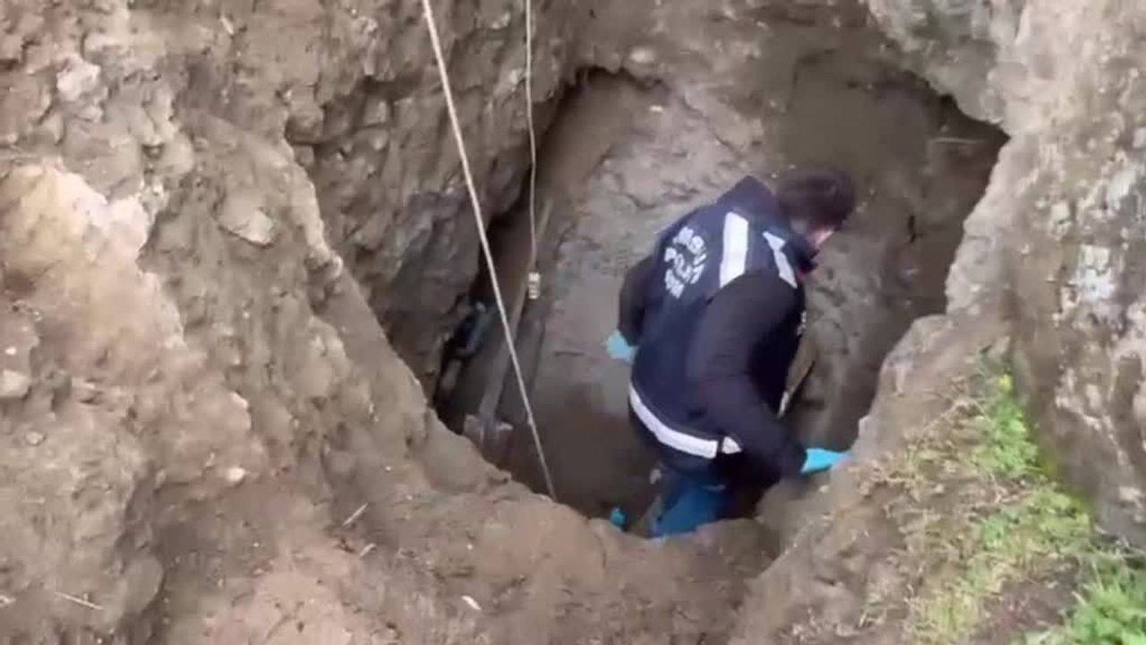 Polis, define avcılarının kazdığı çukura böyle girdi