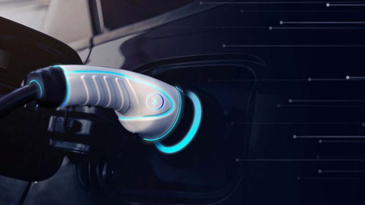 Türkiye’nin elektrikli araç altyapısı büyüyor: Şarj soketi sayısında yeni rekor