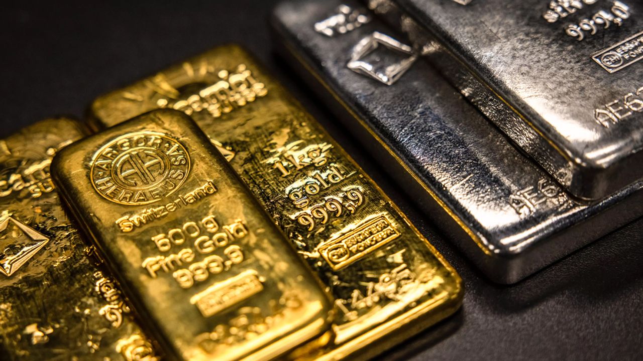 Altın mı gümüş mü? Hangisi ne zaman yükselir?