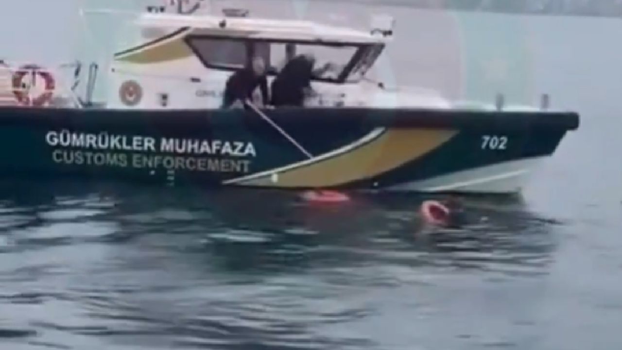 İzmir Körfezi'nde Can Pazarı: Denize Düşen Yolcuyu Gümrük Muhafaza Kurtardı