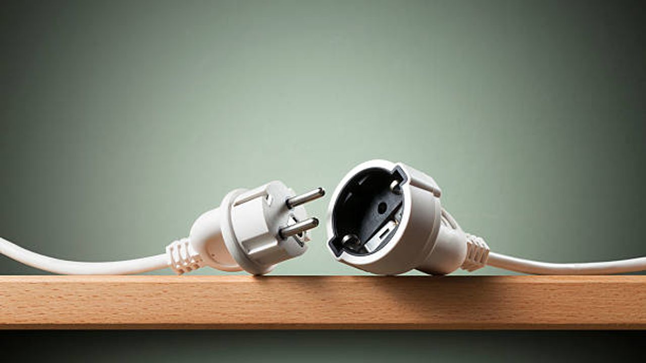 Yalova'nın elektrik kurumu UEDAŞ duyurdu: 9 Şubat’ta o ilçelerde elektrik olmayacak