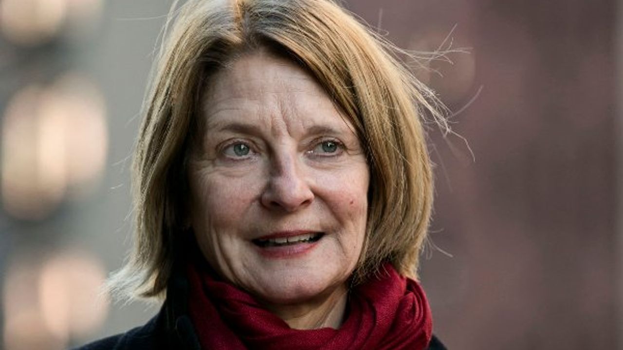 Epstein belgelerinde adı geçiyordu: İstifa etti!