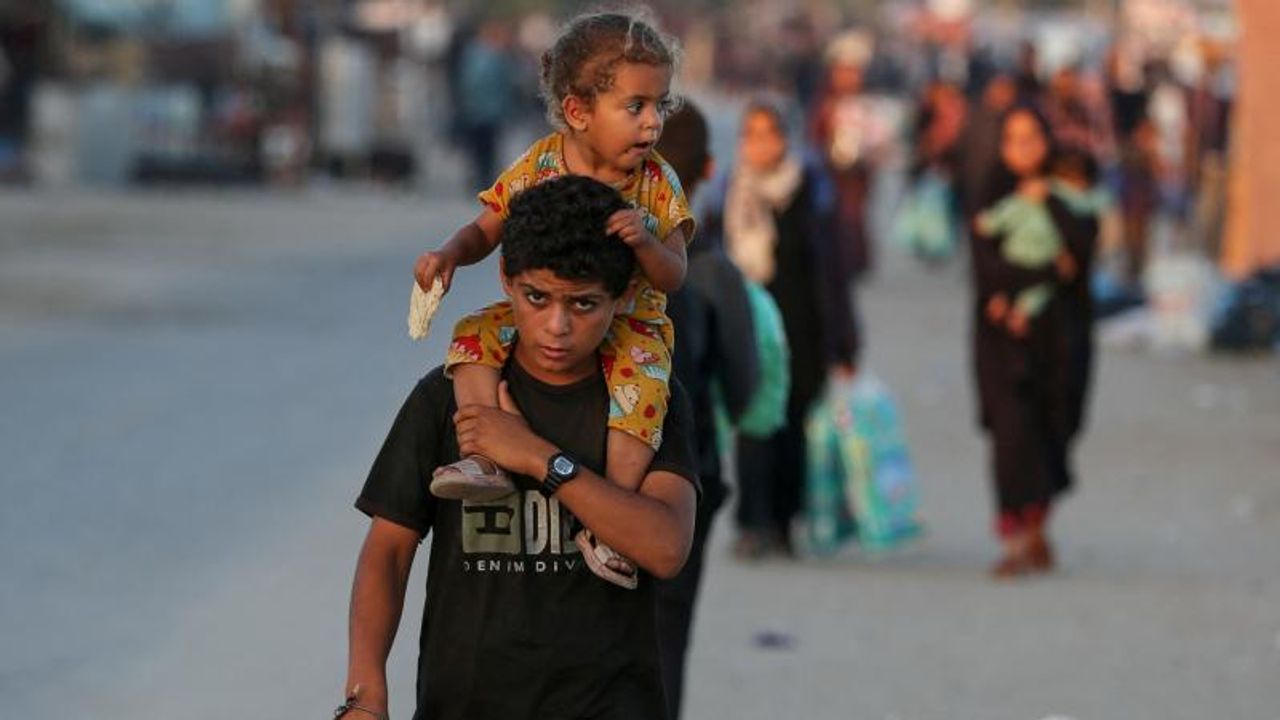 Refah Sınır Kapısı’nda geçişler çok az!