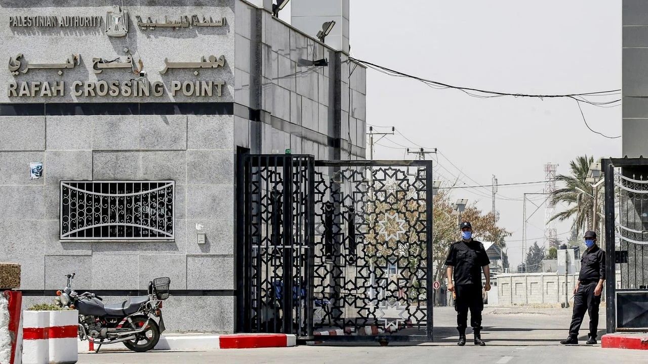 Refah Sınır Kapısı sınırlı geçişlere açılmıştı: Kayıt ve geçiş öncelikleri açıklanacak