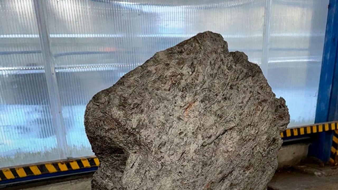 Dev Operasyon: 2,5 Tonluk Göktaşı Kaçakçıların Elinden Kurtarıldı