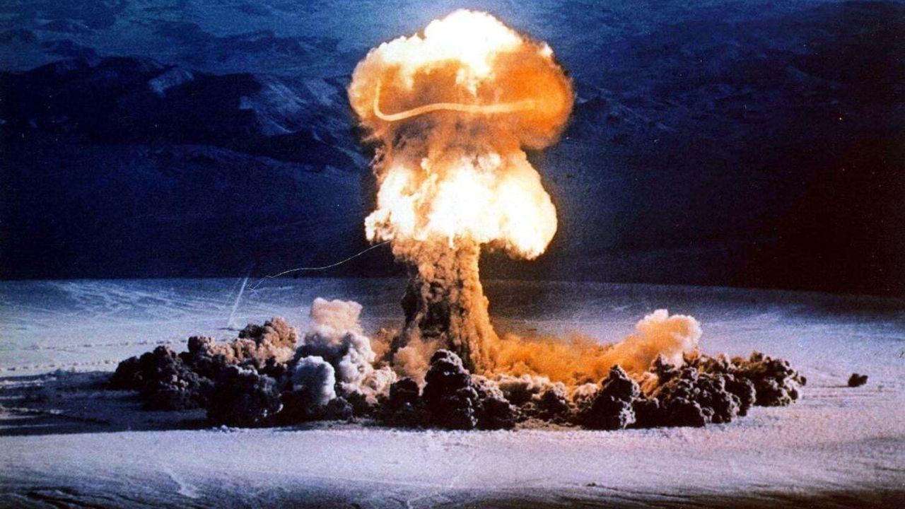 Trump: İran'da Rejim değişikliği belki olur... Trump diğer nükleer gücü olanlara neden müdahale etmiyor?