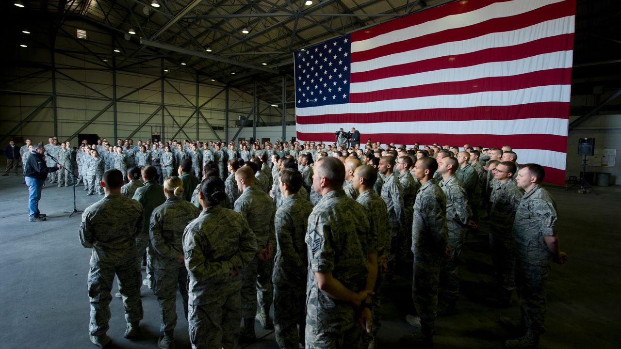 İran: ABD'nin üslerine ulaşmak kolay