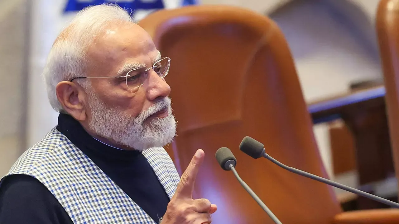 İşgal rejiminde Modi'ye protesto!