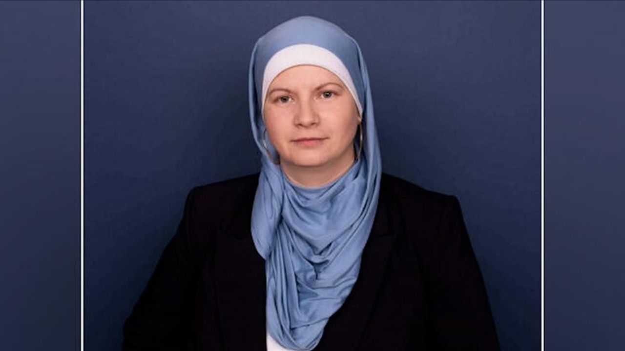 Avrupa ülkesinde başörtülü siyasetçiye nefret söylemeleri!