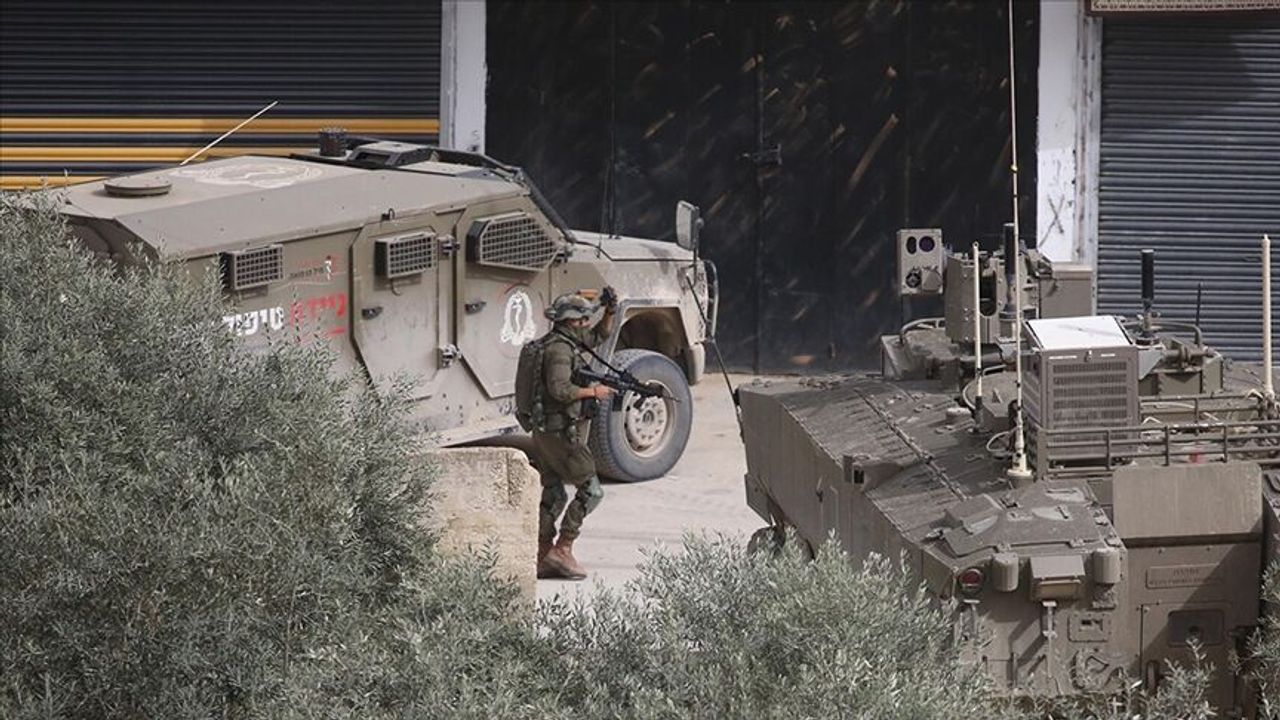 Ramazan ayında işgal devam ediyor: Batı Şeria'ya baskın!