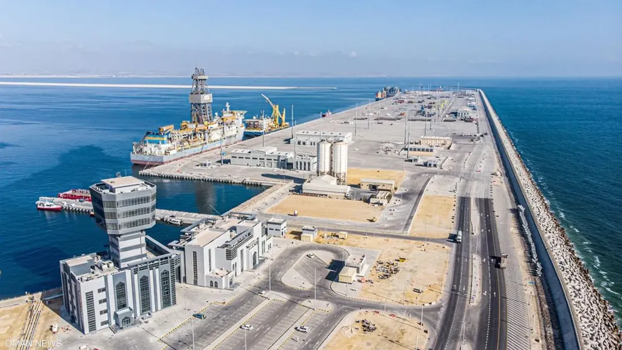 İran İHA'ları Umman'da liman vurdu.. İşte nedeni