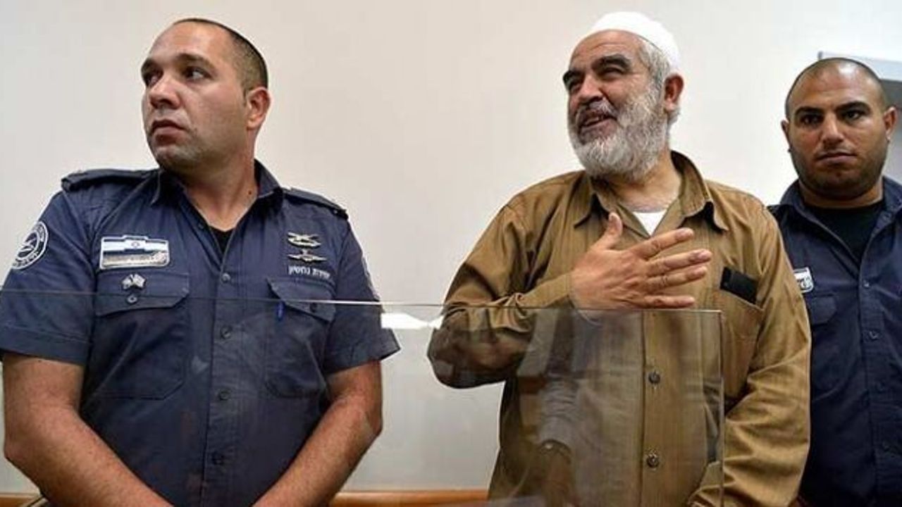 İşgalciler Şeyh Raid Salah'ı Kudüs'te alıkoydu!