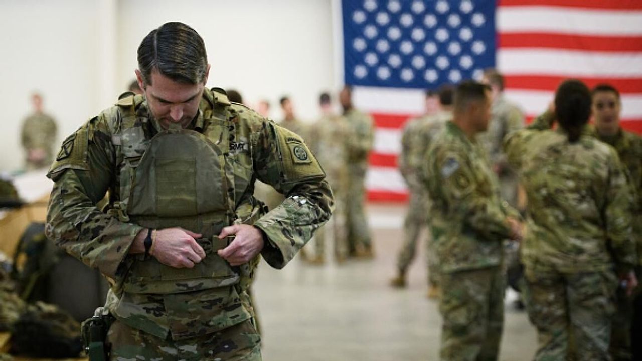 Tatbikatlar iptal.. ABD İran'a karadan asker mi gönderiyor