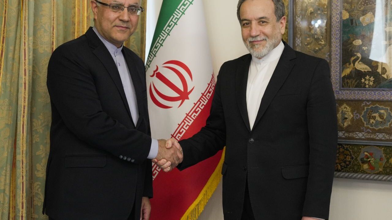 İran'ın Londra Büyükelçisi İngiltere Dışişleri Bakanlığına çağrıldı