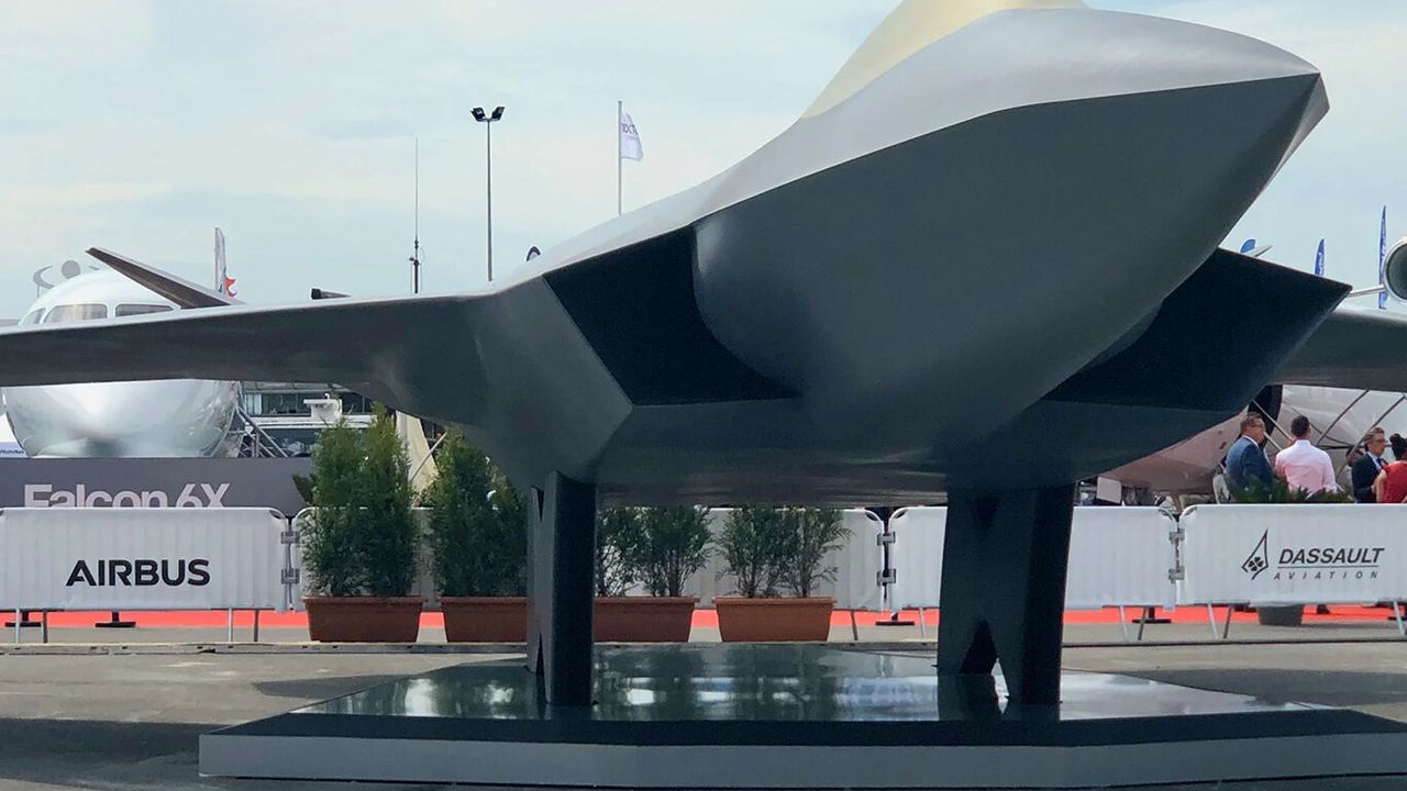 Avrupa'nın FCAS çıkmazı sürüyor: Ortak savaş uçağı kararı bir kez daha ertelendi