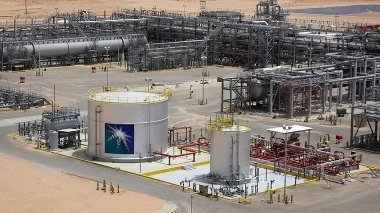İran Suudi Arabistan'ı da vurdu: Aramco cayır cayır yanıyor