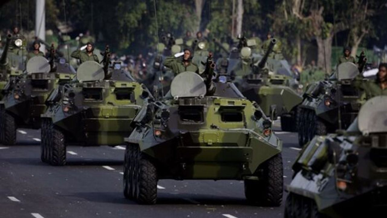 ABD'nin olası saldırısına karşı hazırlıklar devam ediyor