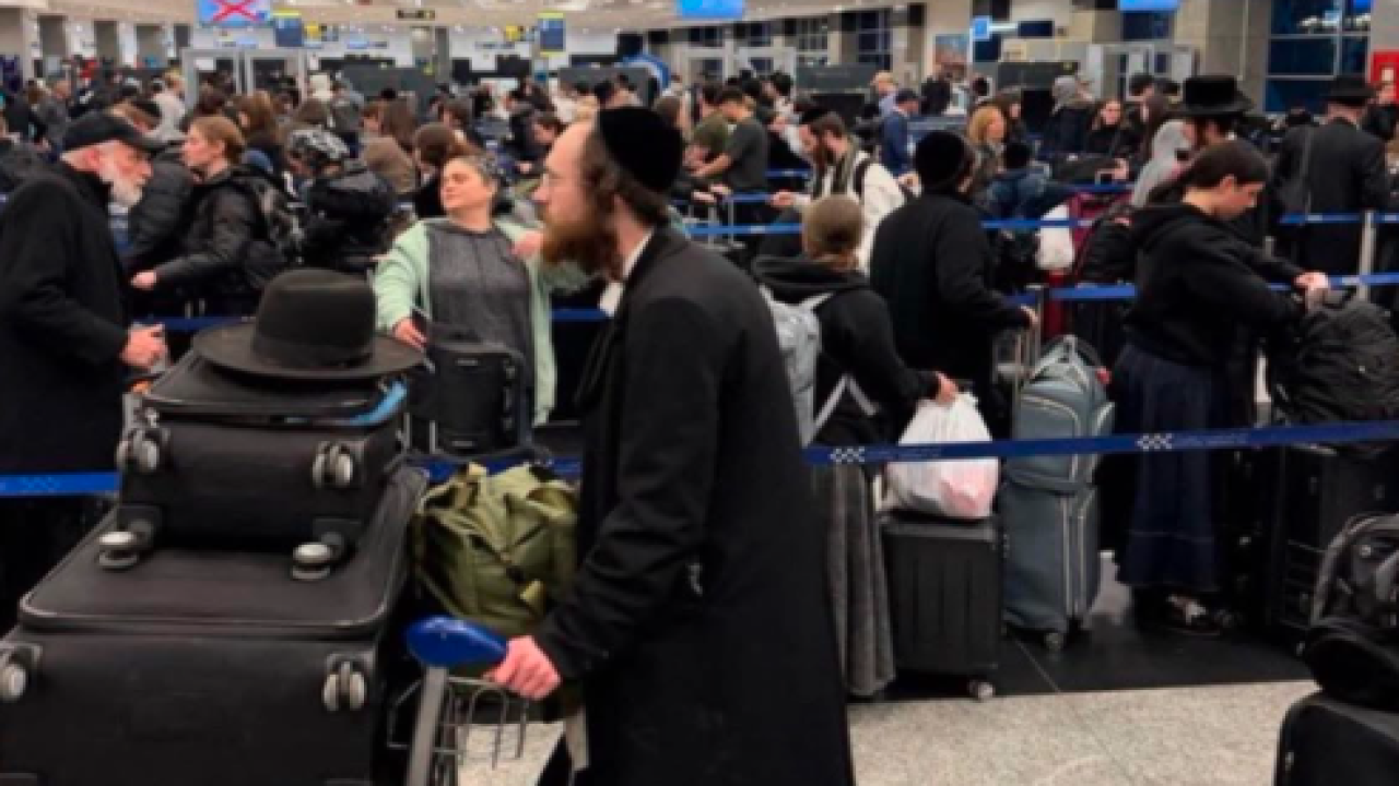 Korkak siyonistler işgal topraklarından kaçıyor!