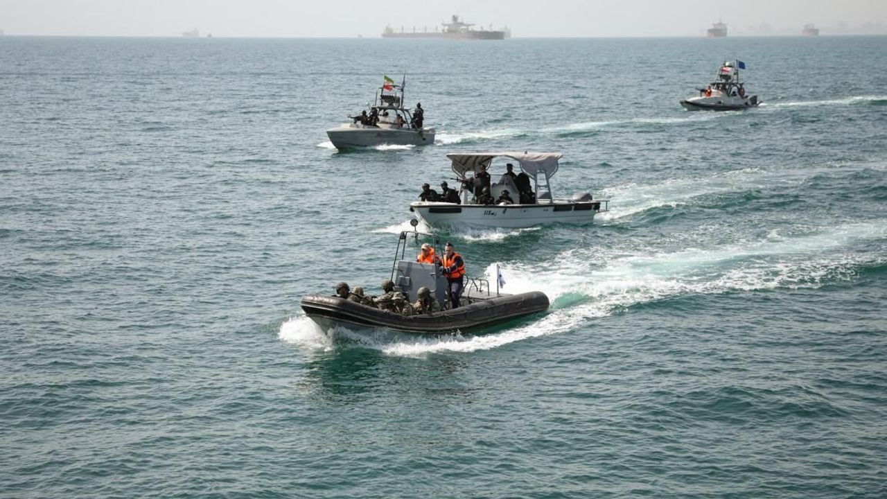 Hürmüz kapandı, her gemi yakılacak.. Peki şimdi ne olacak?