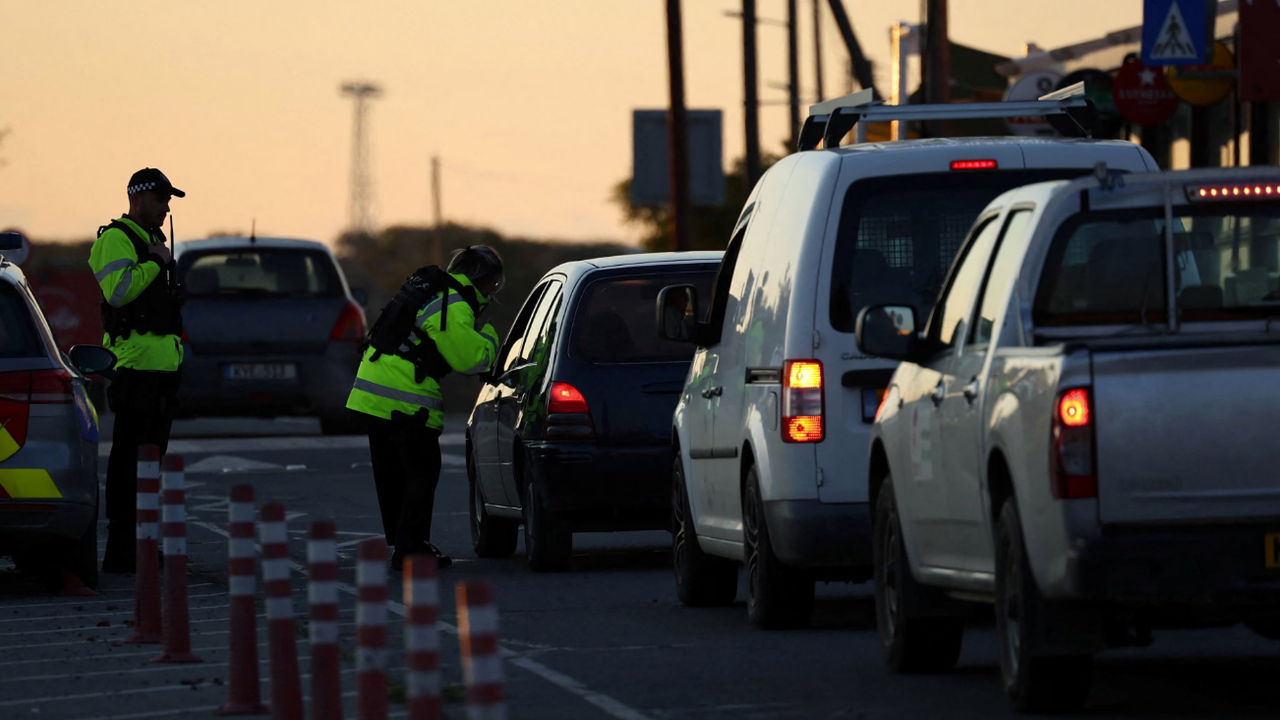 İngilizler Güney Kıbrıs'taki üssü boşaltıyor