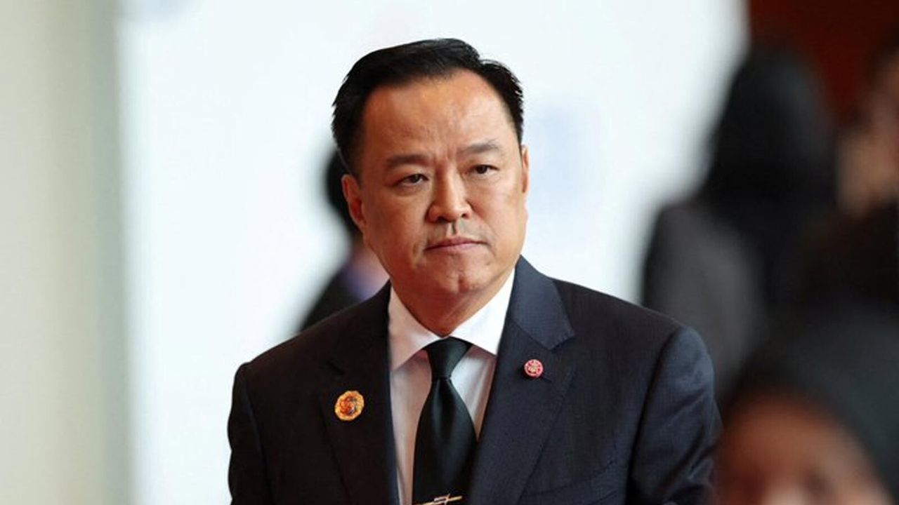 Tayland’da bir ilk: 20 yıllık başbakan yeniden seçildi!