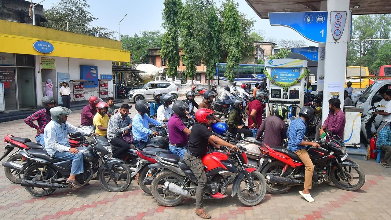 Savaş bölgede kriz Asya'da: Hayat durma noktasına geldi