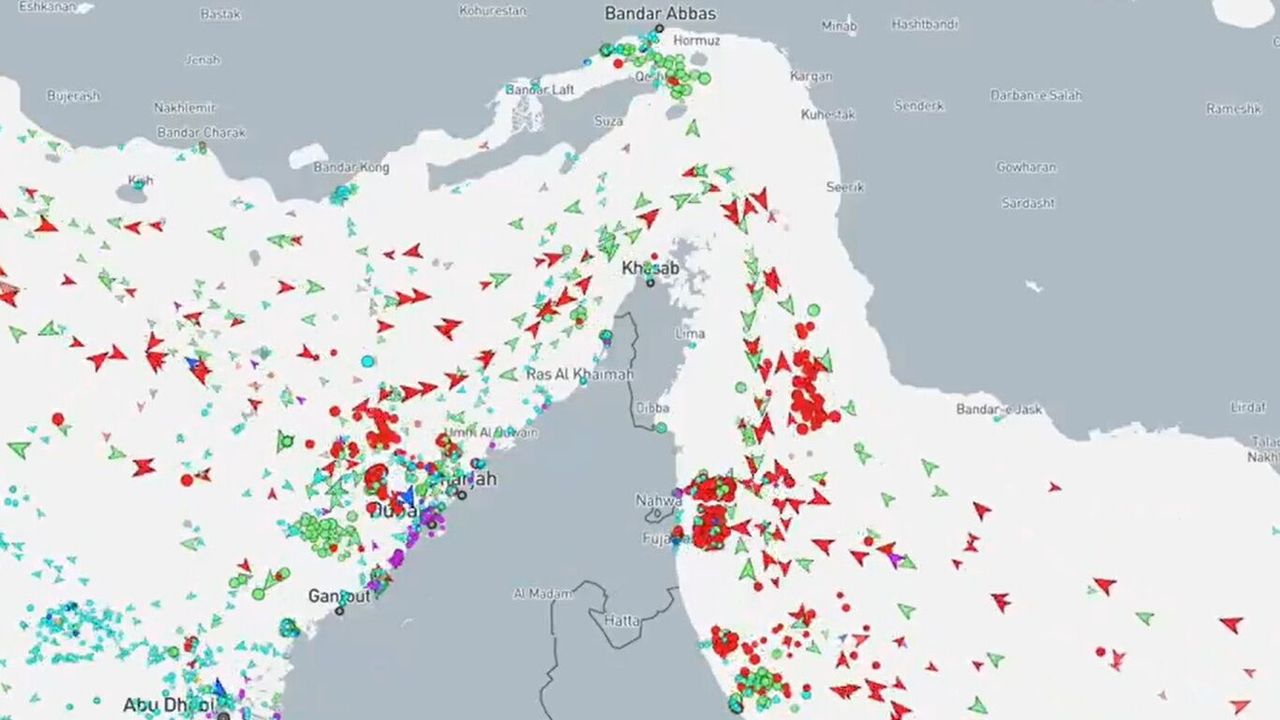 Basra Körfezi’nde Petrol Tankerleri Beklemede!