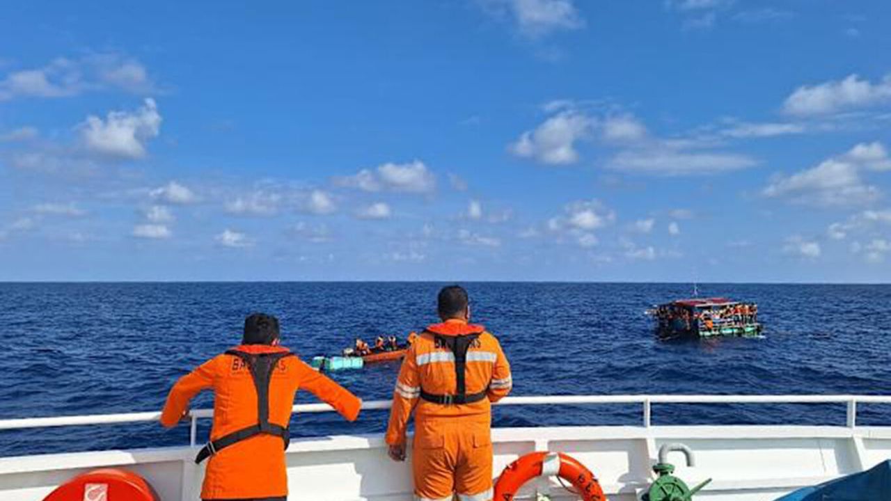 Denizde Facia: Batan Teknede Kaybolan 27 Kişi İçin Zamanla Yarışılıyor