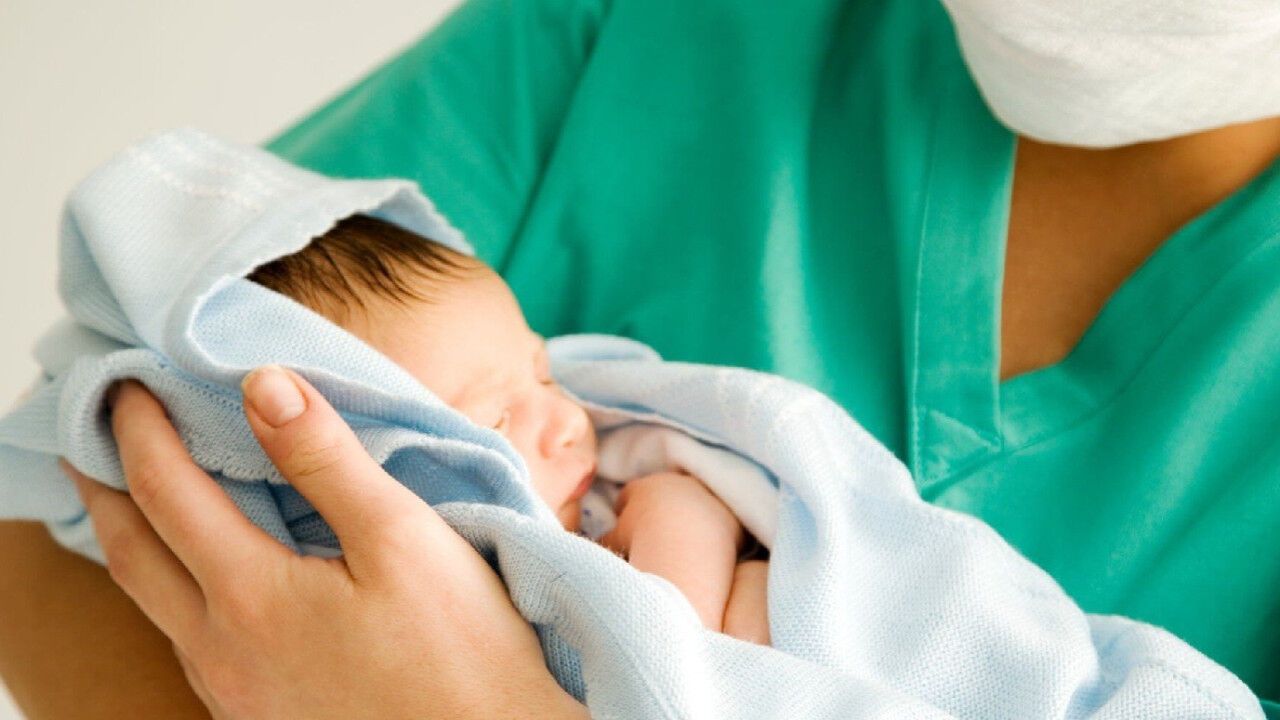 Meclisin gündemine geldi: Doğum izni artırılıyor!