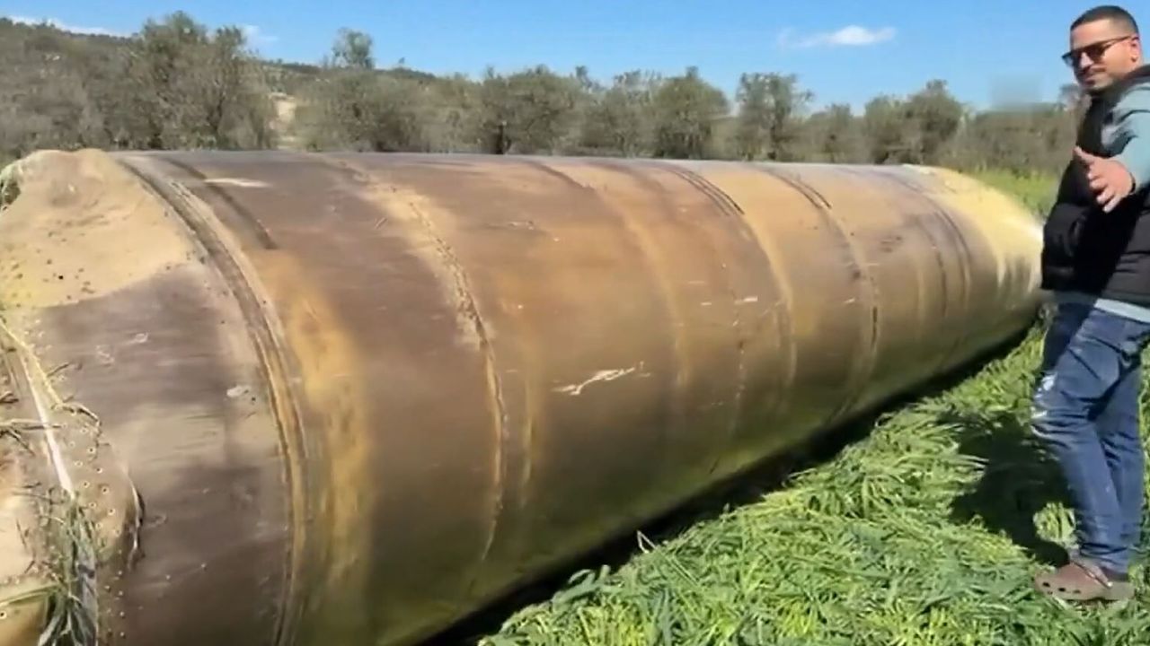 israile düşen İran füzesinin boyutları hayrete düşürdü