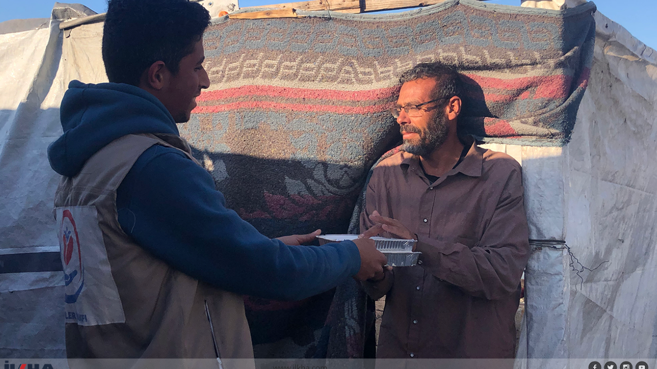 Gazze'de iftar sofralarına Yetimler Vakfı desteği!