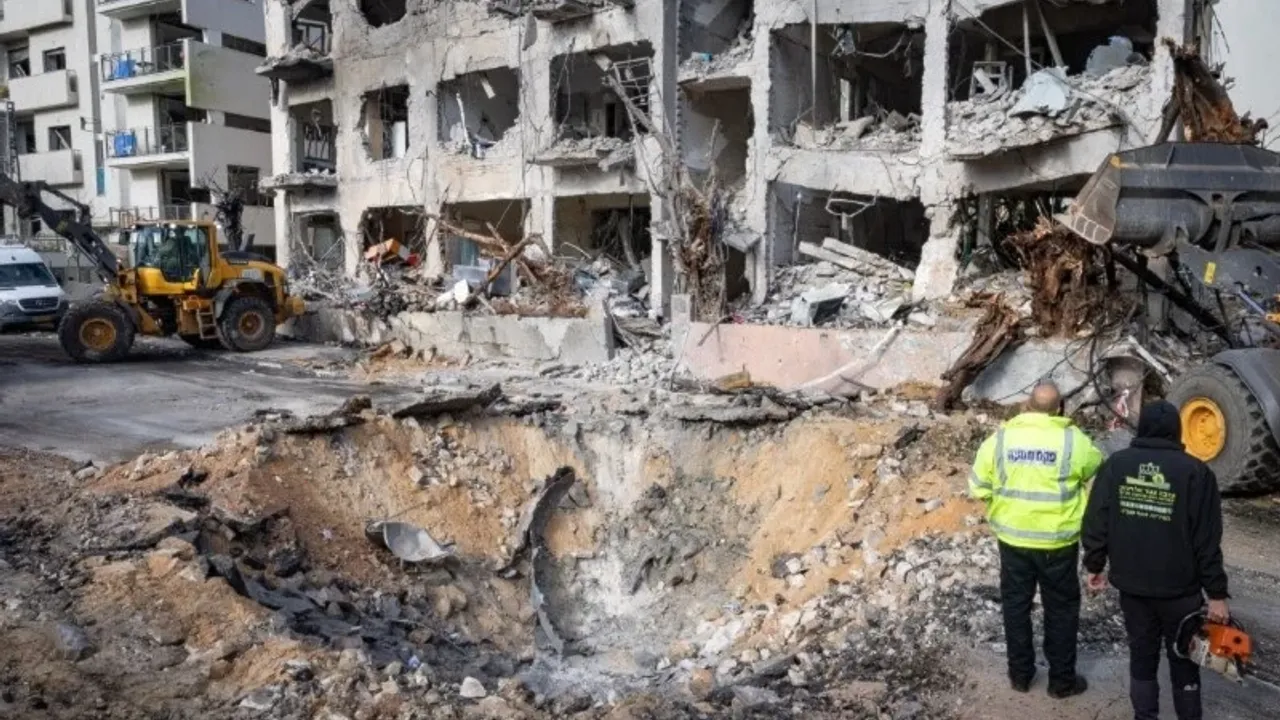 İran duyurdu: Şin Bet vuruldu