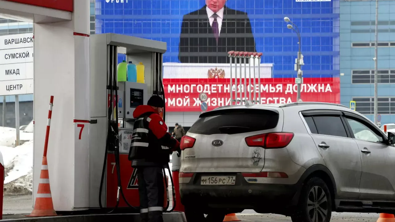 Enerji Piyasasında Rusya Depremi: Benzin İhracatına Yeni Karar