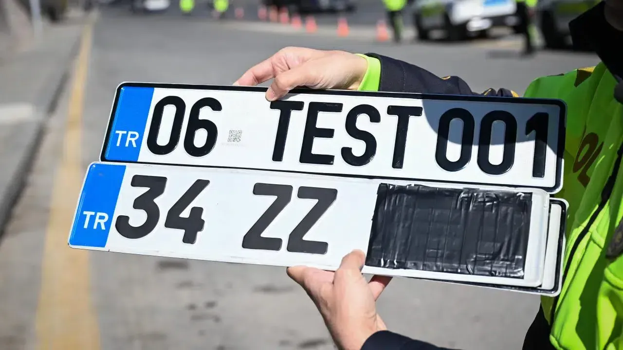 Trafik cezası alanlar dikkat: Bakan yeni adımı açıkladı