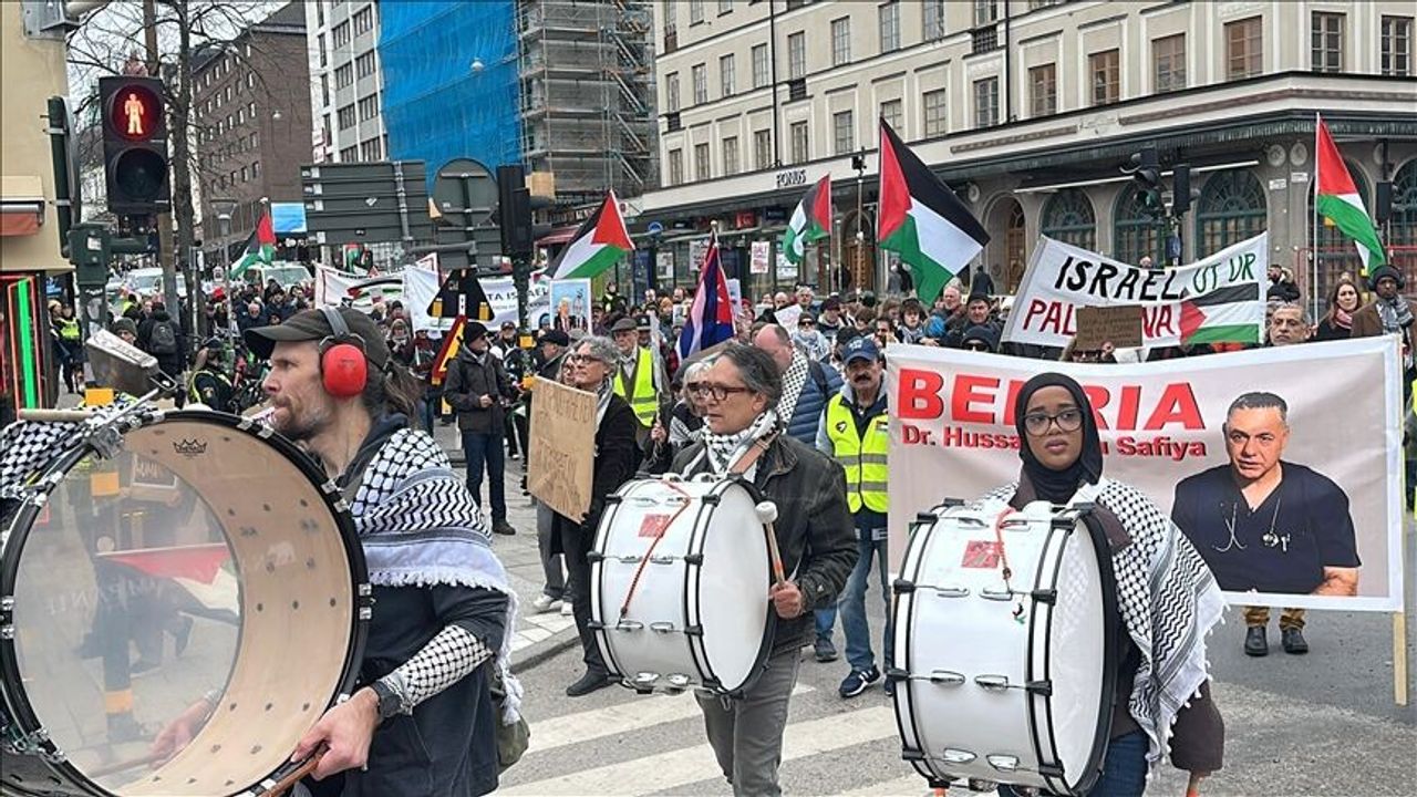 Stockholm Sokaklarında "İşgal Rejimi" Protestosu!